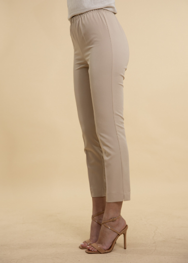 Immagine di Pantalone corto slim con elastico