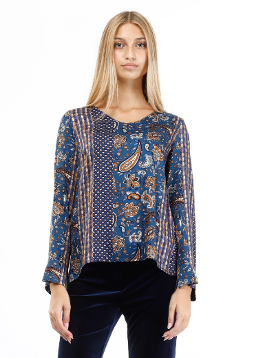 Immagine di Blusa slim arabesque patchwork