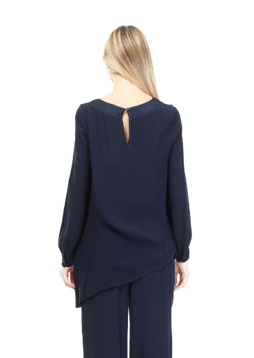 Immagine di Blusa asimmetrica con inserti in raso